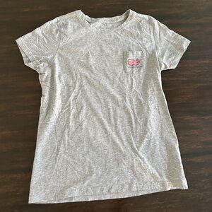 EUC Woman’s Vineyard Vines Tee